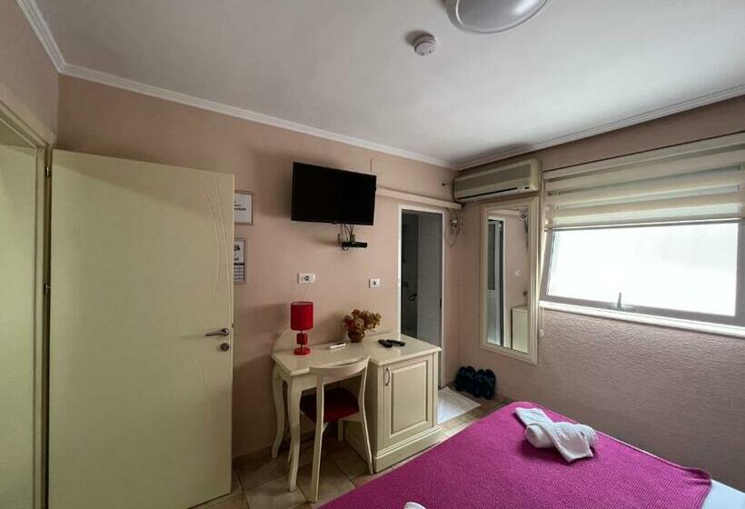 اتاق استاندارد, Bujtina Shqiptare