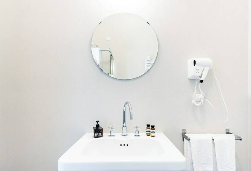 اتاق استاندارد, Casabase