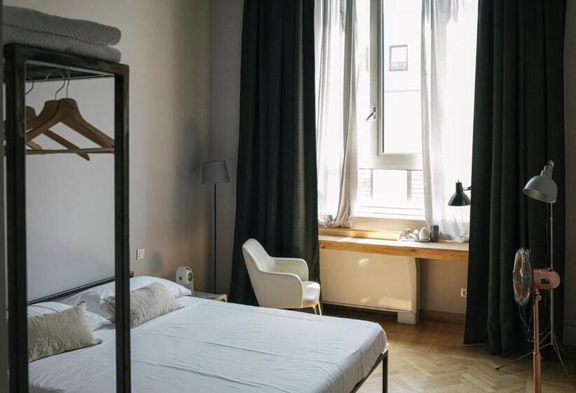 اتاق استاندارد, Casabase