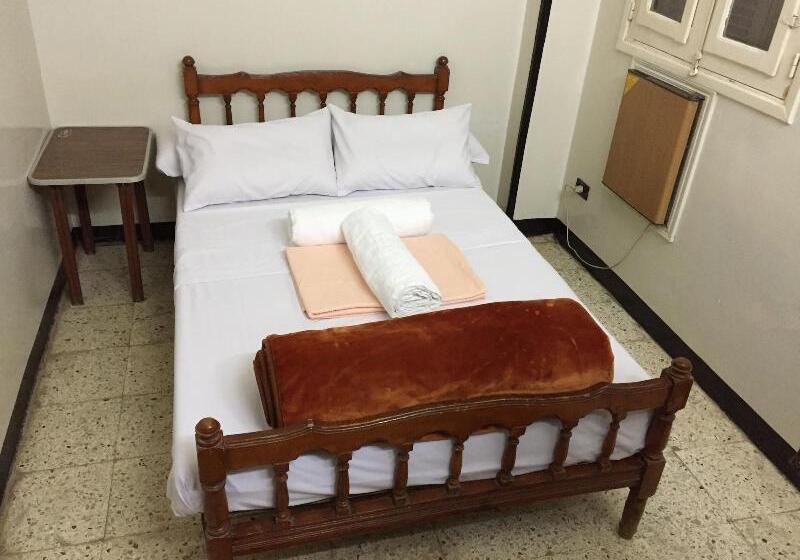 اتاق استاندارد یک نفره, Happy Land Luxor