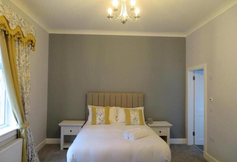 חדר דחוקס עם מיטת קינג, Craigievar Guest House