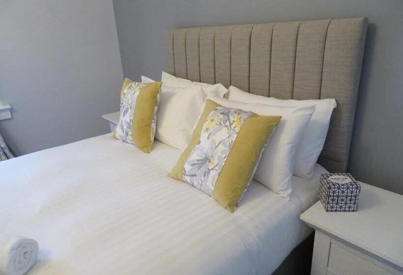 חדר דחוקס עם מיטת קינג, Craigievar Guest House