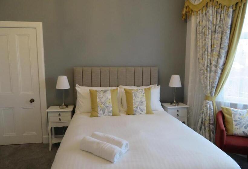 חדר דחוקס עם מיטת קינג, Craigievar Guest House