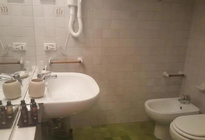 Pokój Standard Widok Ogród, Villa Curti