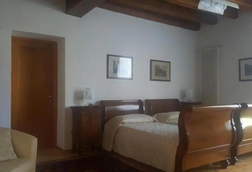 Pokój Deluxe Widok Ogród, Villa Curti