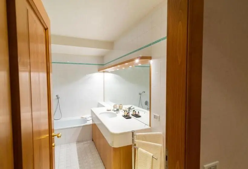 Pokój Superior Widok Ogród, Villa Curti