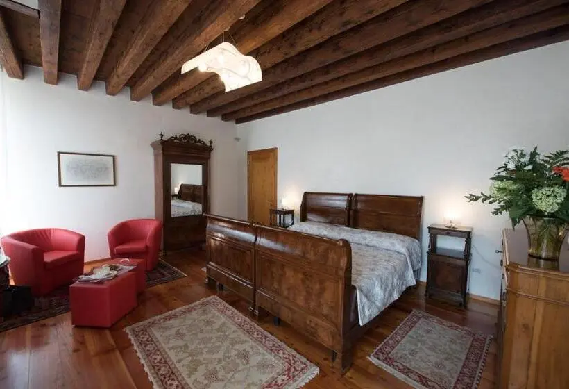 Pokój Superior Widok Ogród, Villa Curti