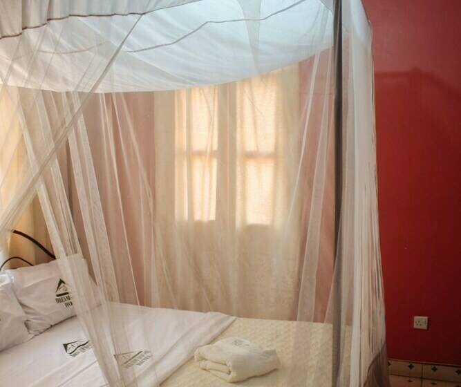 اتاق استاندارد, Dream House Hotel Ltd