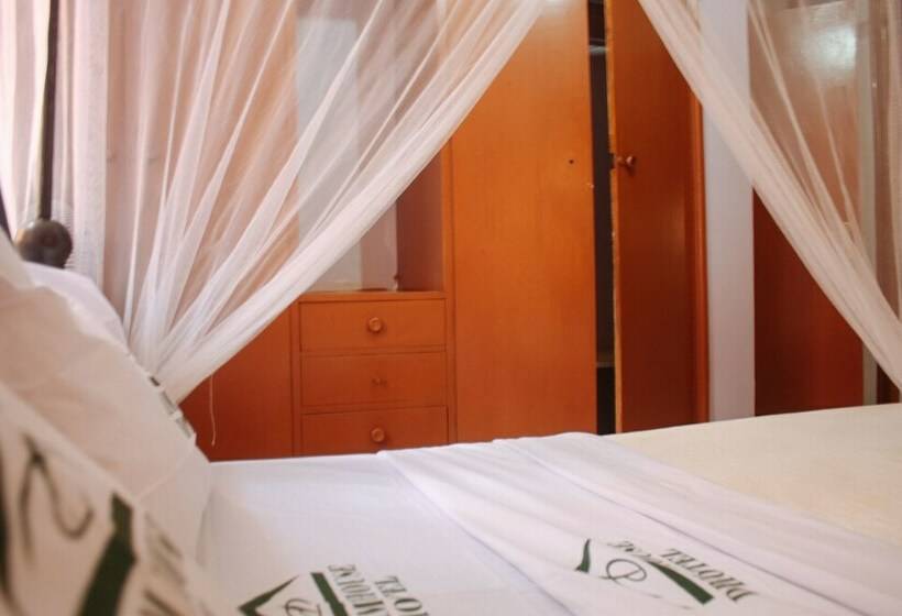 اتاق استاندارد, Dream House Hotel Ltd