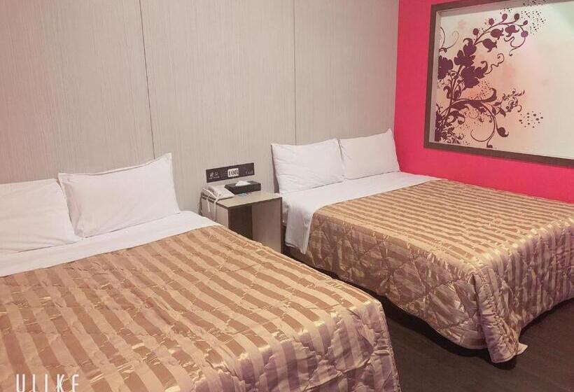 4 Bett Standardzimmer, Flower Motel