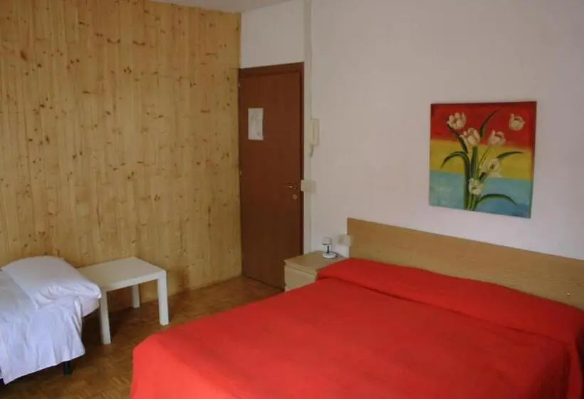 スタンダードトリプルルーム, Albergo Della Posta
