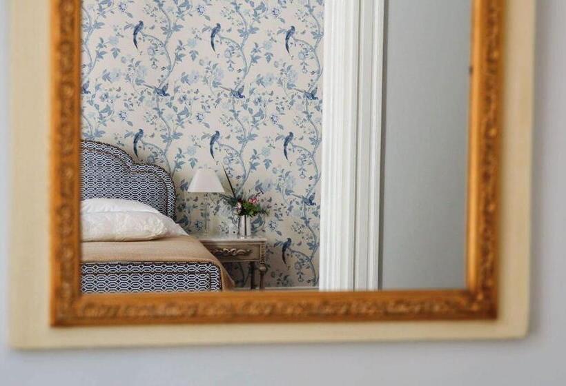 デラックススイート, Alquimista Montevideo