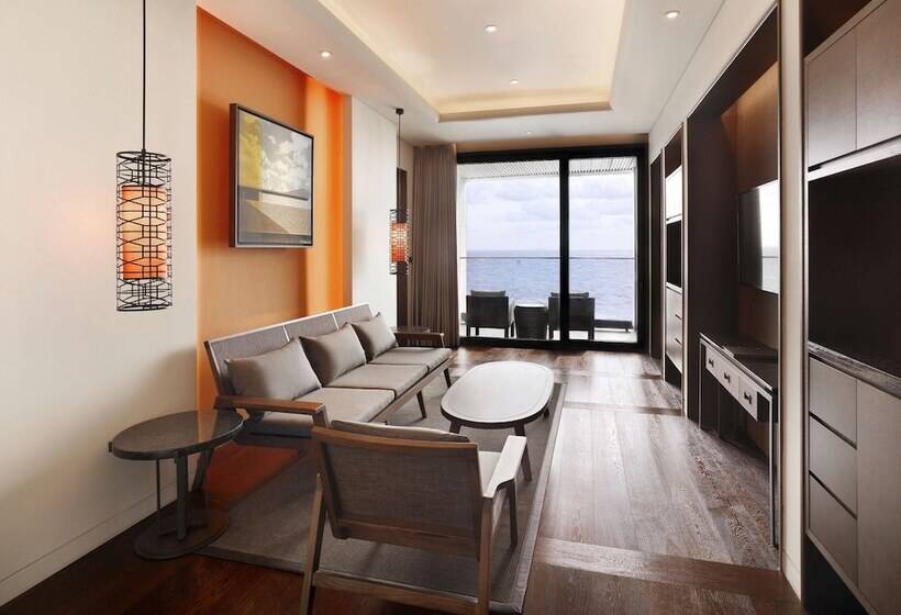 سوییت با چشمانداز دریا, Ananti At Busan Cove