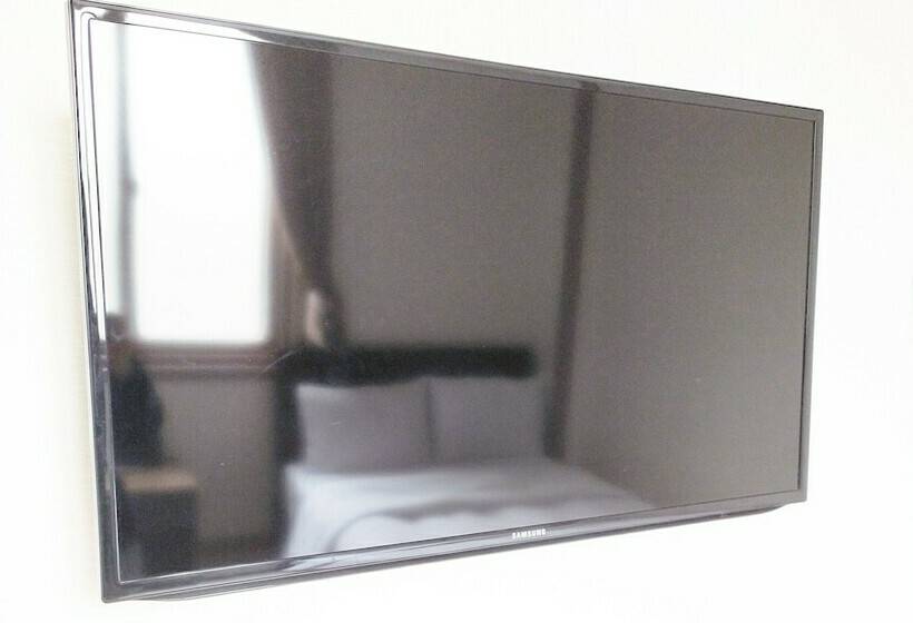 标准间, Golden Park