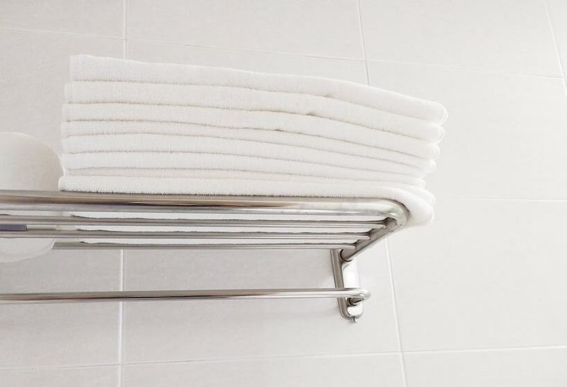 标准间, Golden Park