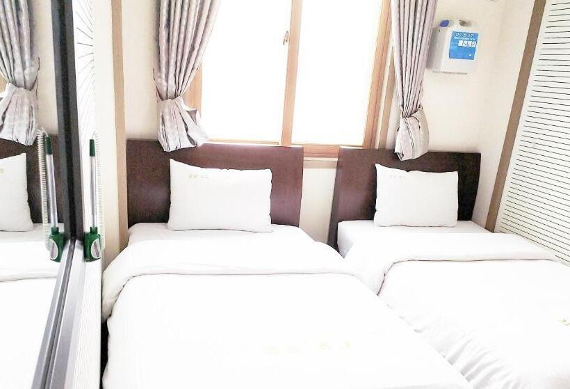 豪华房间, Golden Park