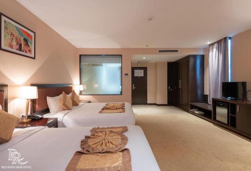 اتاق لوکس سه تخته, Red River View