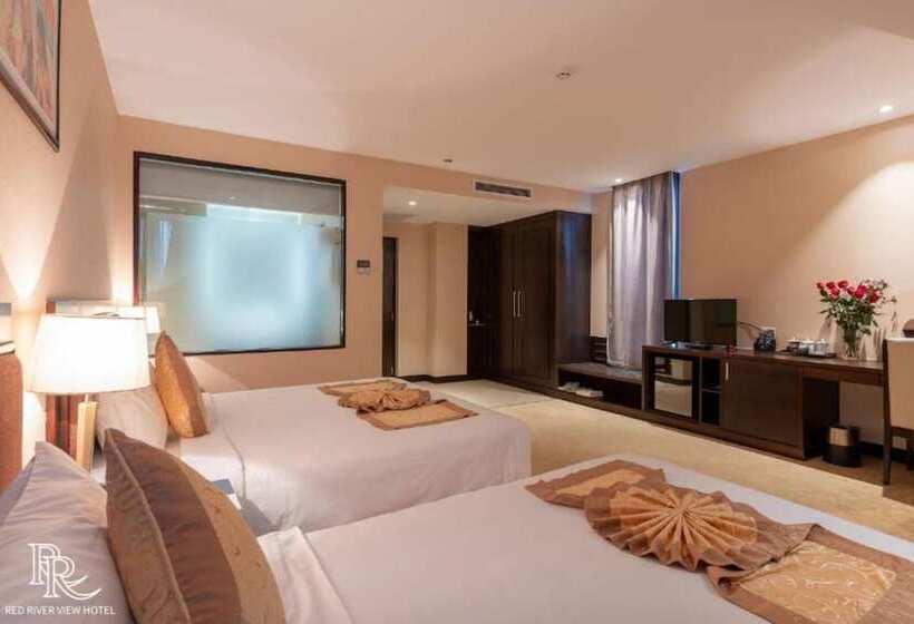 اتاق لوکس سه تخته, Red River View