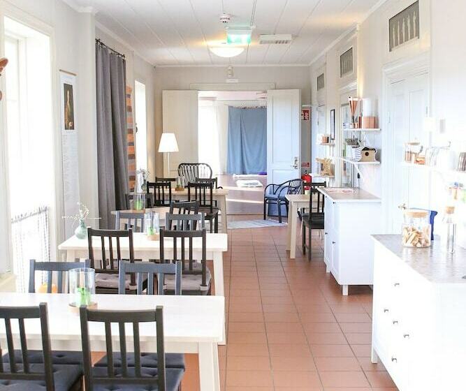 스탠다드 룸 공동 욕실, Polhem Bed & Breakfast