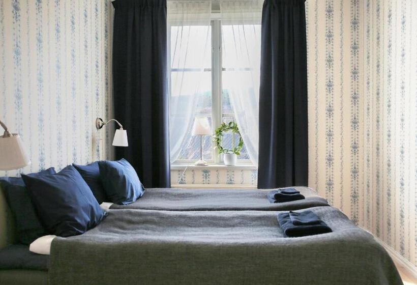 스탠다드 룸 공동 욕실, Polhem Bed & Breakfast