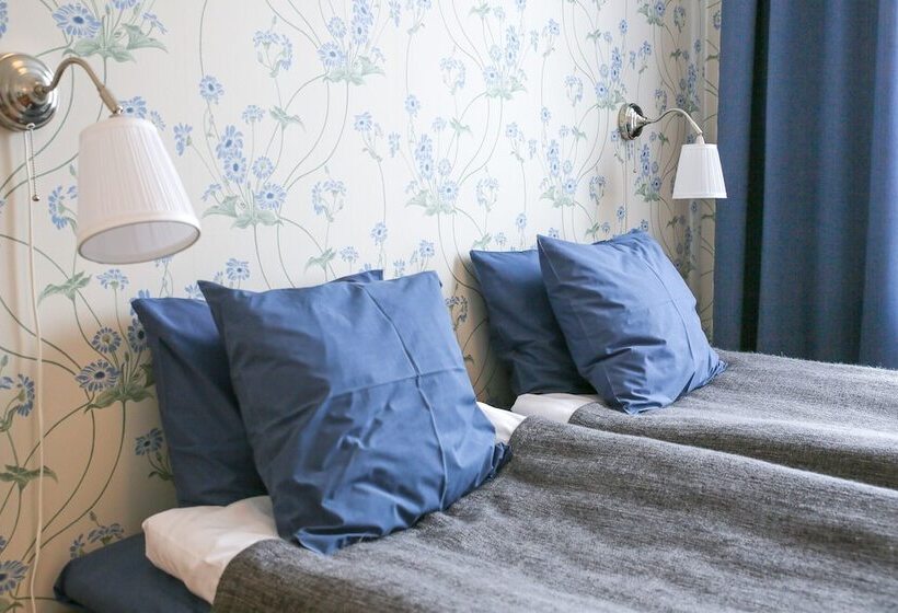 バス共有のスタンダードルーム, Polhem Bed & Breakfast