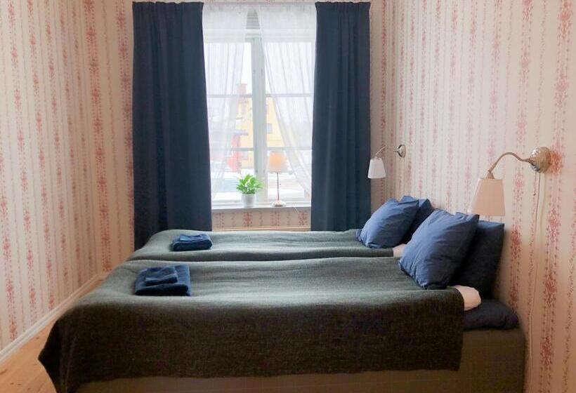 스탠다드 룸 공동 욕실, Polhem Bed & Breakfast