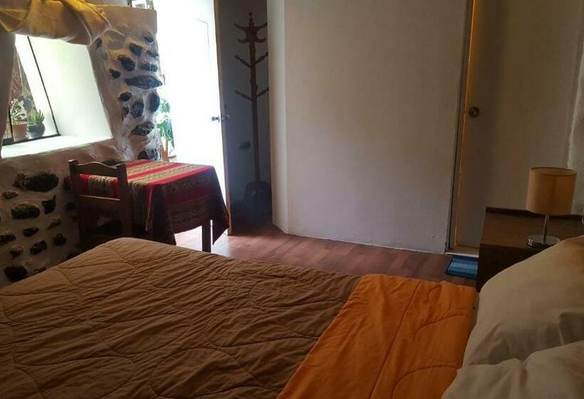 اتاق استاندارد, Killari Hostal