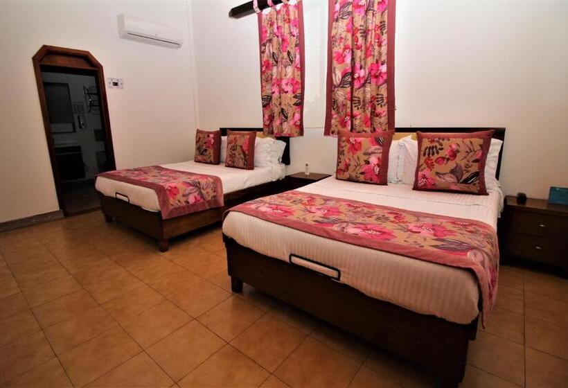 ２ダブルベッドのスタンダードルーム, Amazilia