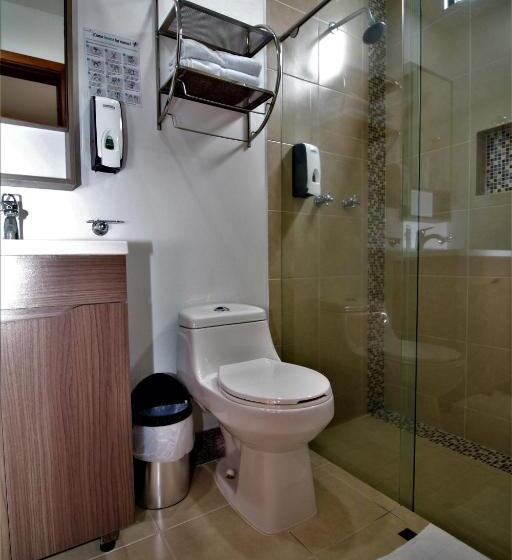 スーペリアールーム, Amazilia