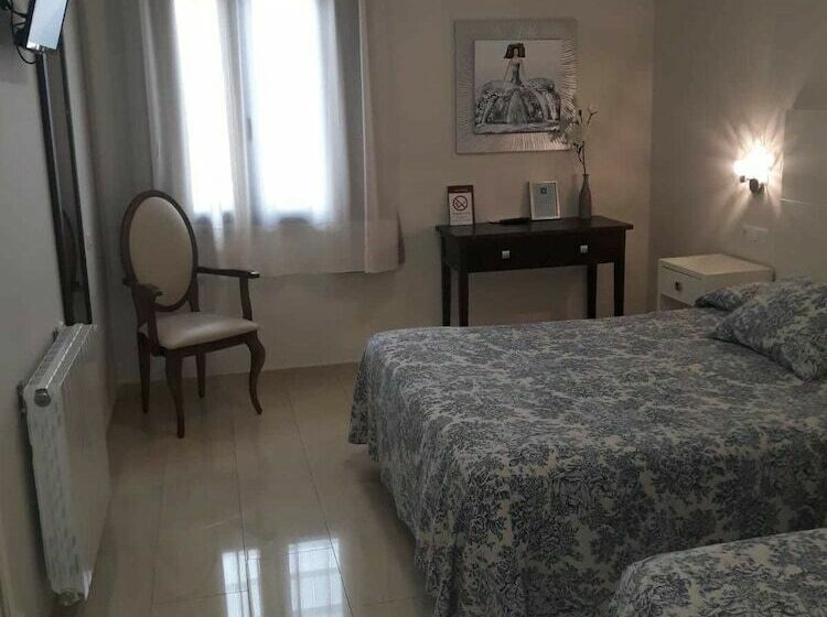 Номер Стандарт, El Capricho