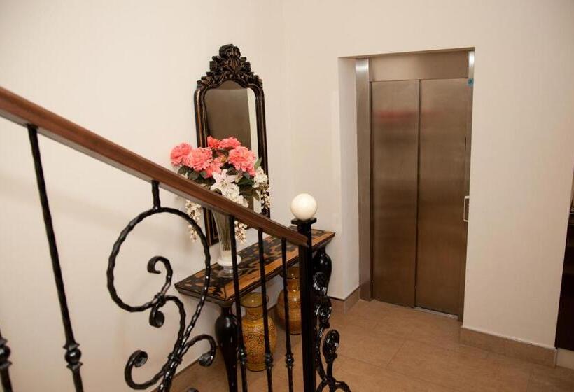 Номер Стандарт Адаптированный для Инвалидов, El Capricho