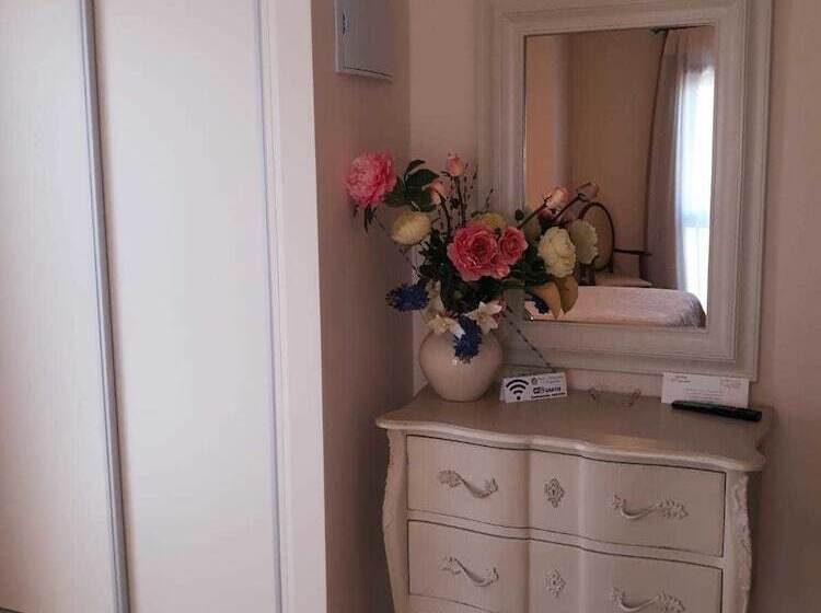 Люкс, El Capricho