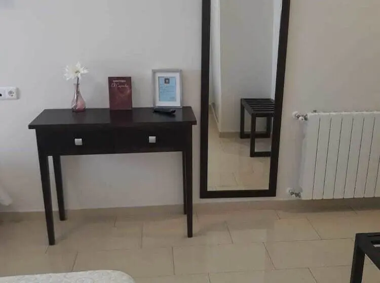 Standard Neljän Hengen Huone, El Capricho