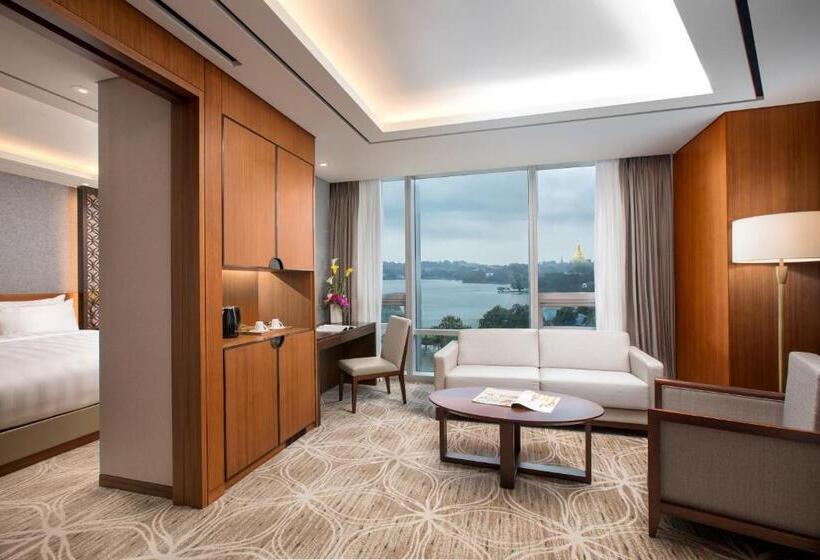 سوییت جونیور, Lotte Hotel Yangon