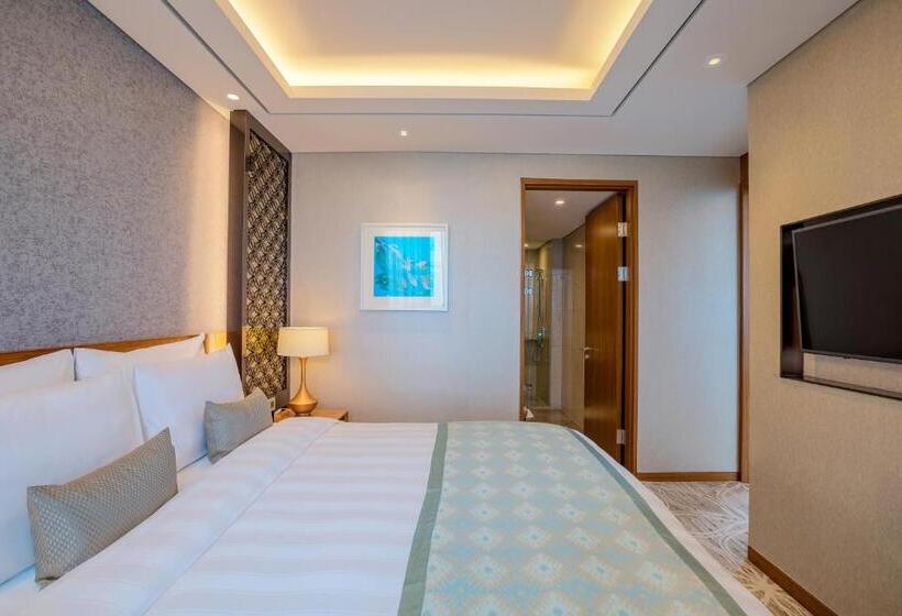 سوییت جونیور, Lotte Hotel Yangon