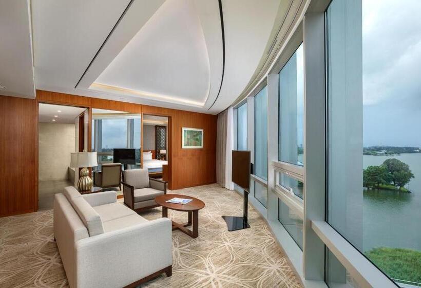 سوییت سوپریور, Lotte Hotel Yangon