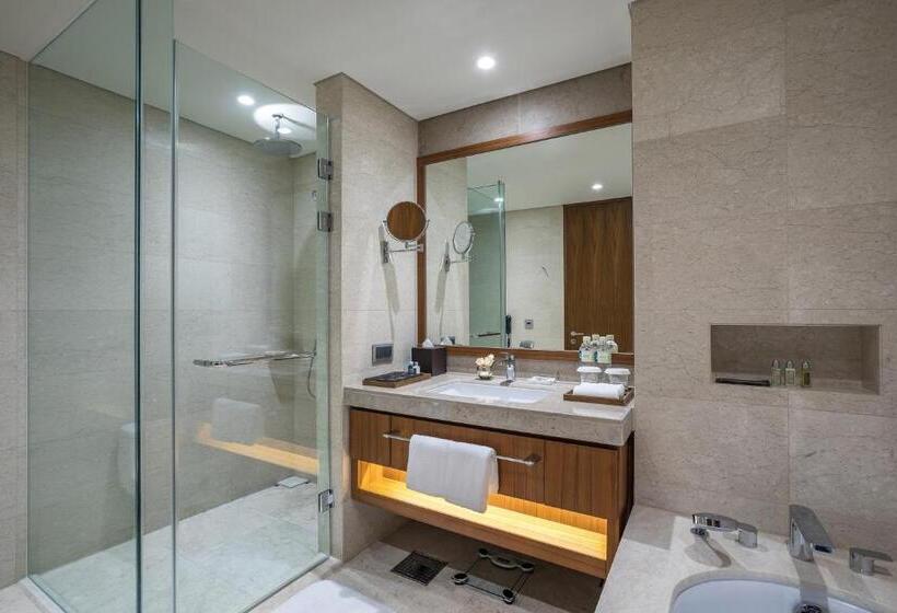 اتاق کلاب, Lotte Hotel Yangon
