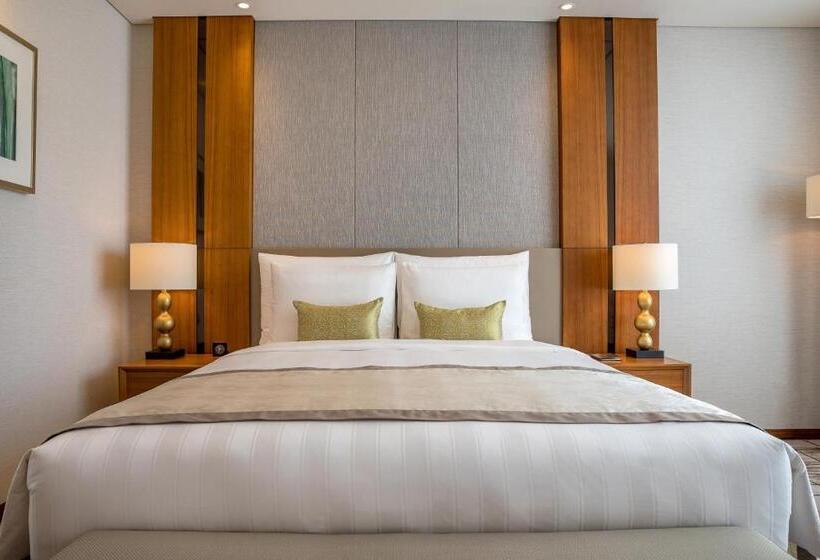 اتاق کلاب, Lotte Hotel Yangon