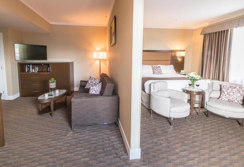 סוויטה אקזקיוטיב, Mstar