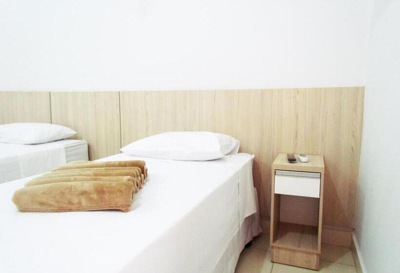 4인용 스탠다드 룸, Oliveiras