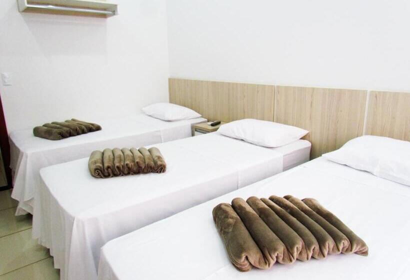 스탠다드 트리플 룸, Oliveiras