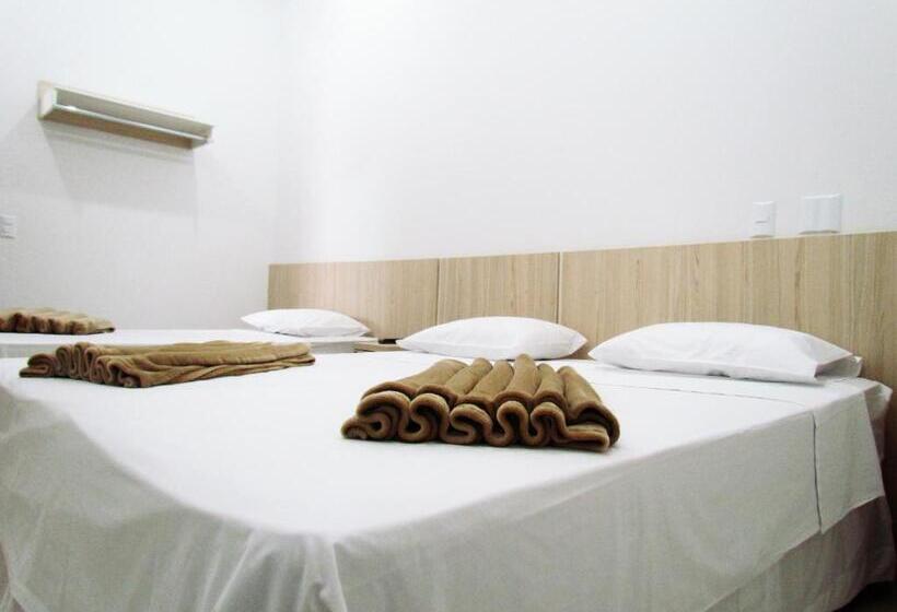 스탠다드 트리플 룸, Oliveiras