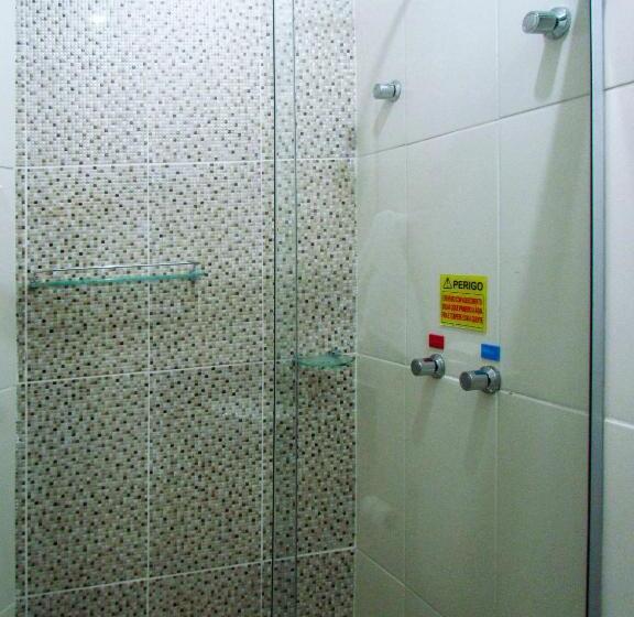 스탠다드 트리플 룸, Oliveiras