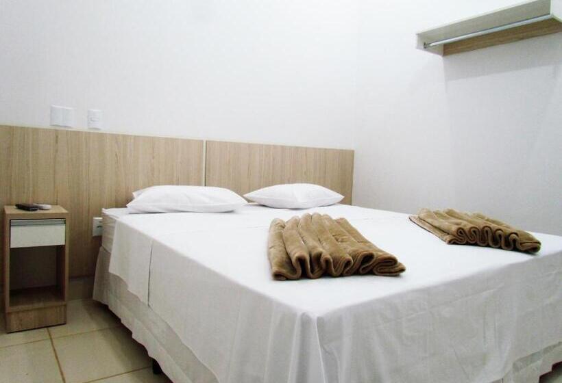 스탠다드 룸, Oliveiras