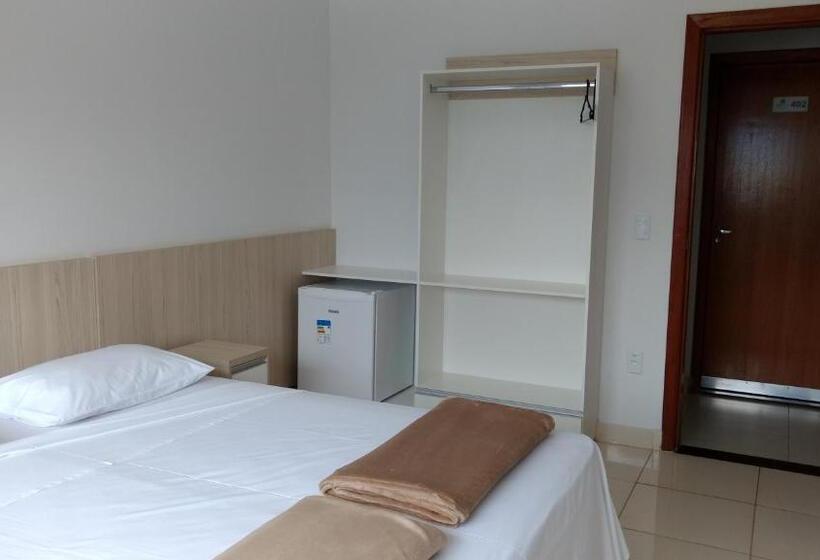 스탠다드 룸, Oliveiras