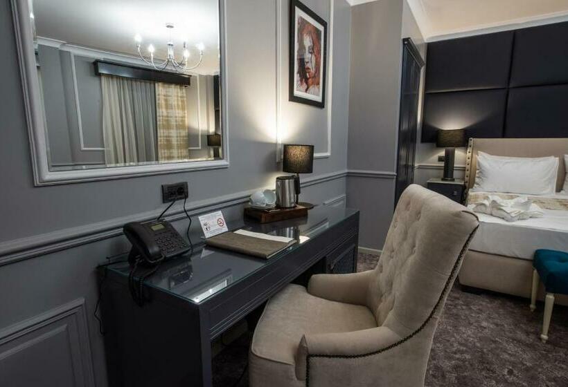 חדר דחוקס עם מיטת קינג, Peninsula Boutique