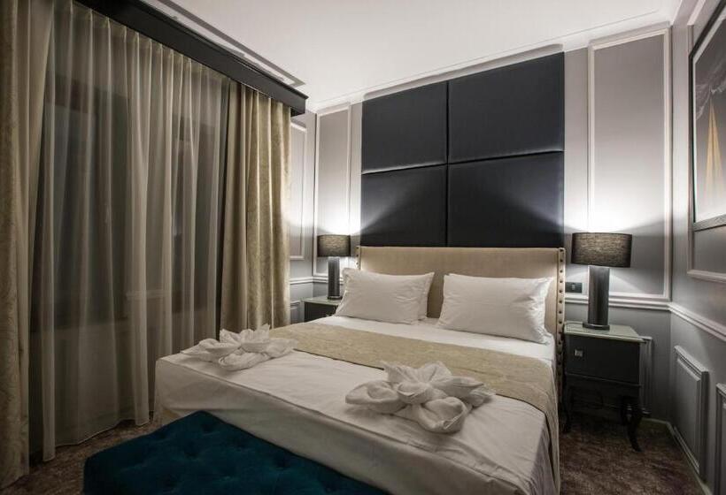 חדר דחוקס עם מיטת קינג, Peninsula Boutique