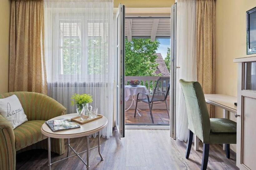 이코노미 싱글 룸, St Leonhard