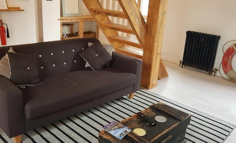 سوییت لوکس, The Antidote