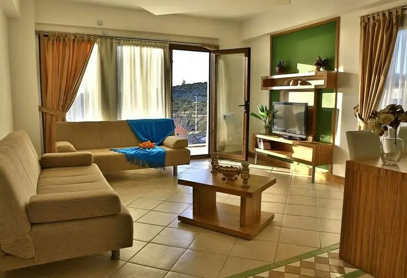ویلای لوکس 1 خوابه, Merada Termal Hotel & Spa